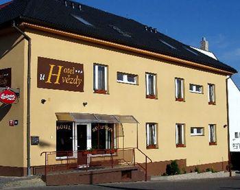 Hotel U Hvezdy Прага Екстериор снимка